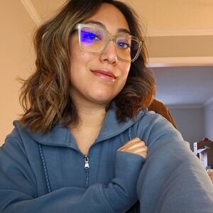 Meet your Posher, Massiel